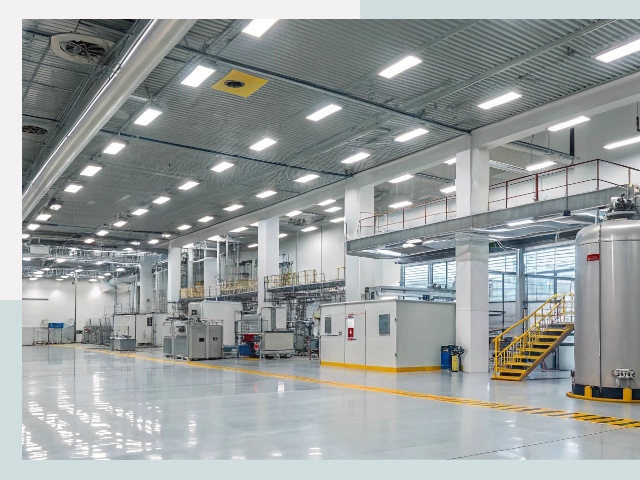 Освещение ангаров в Анапе от 623 руб. - Эффективные решения